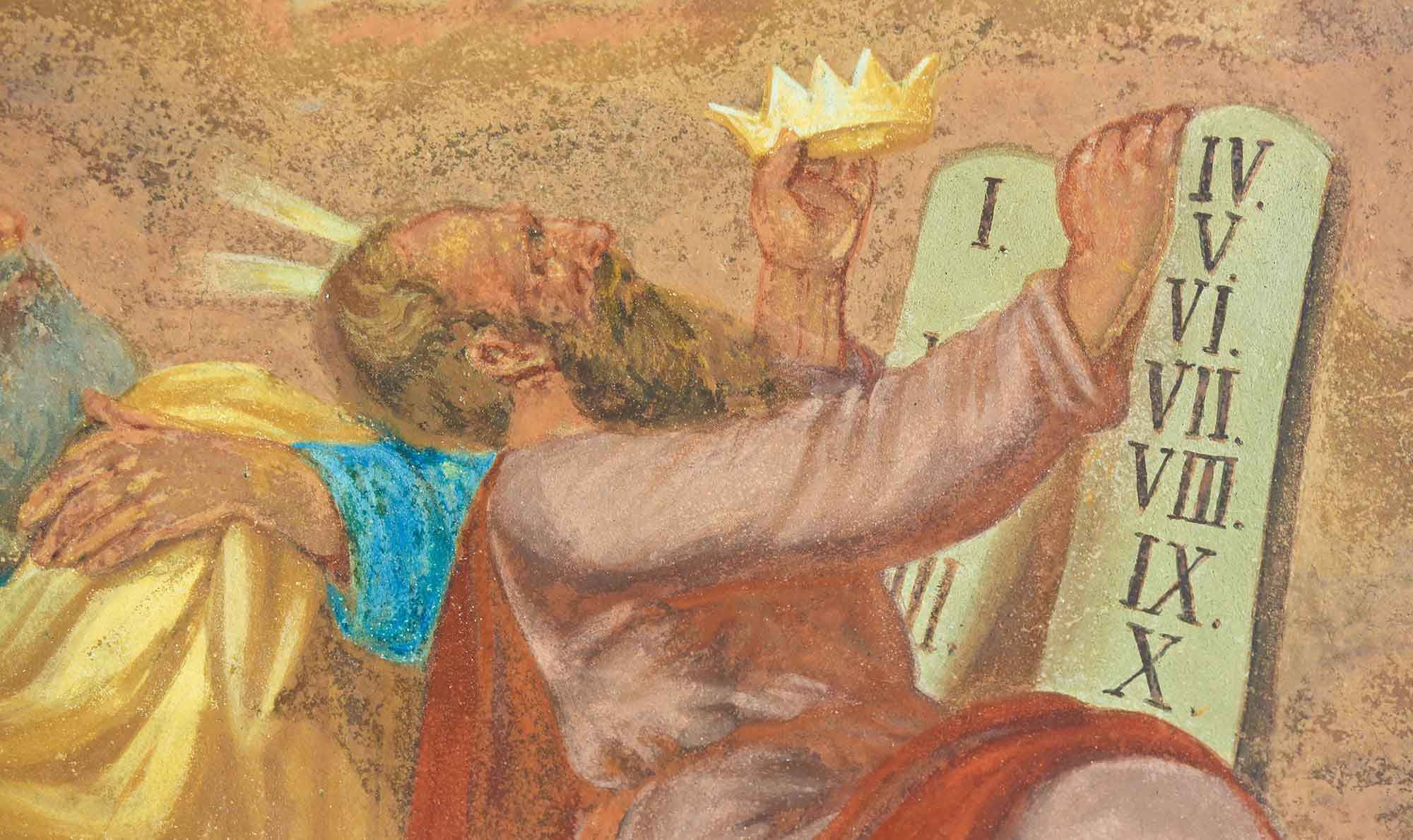 Moses receiving the 10 commandments